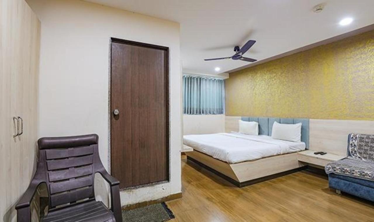 Fabhotel The Heaven Ahmedabad Buitenkant foto