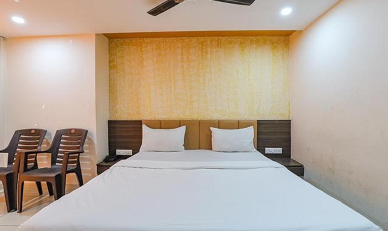Fabhotel The Heaven Ahmedabad Buitenkant foto