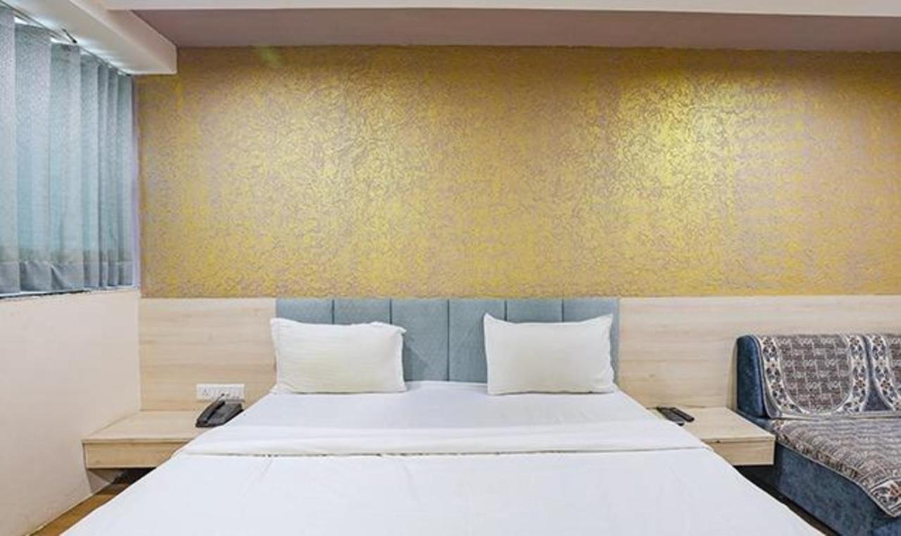Fabhotel The Heaven Ahmedabad Buitenkant foto